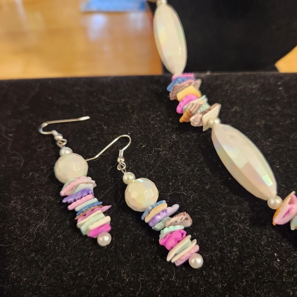 Fashion Jewelry this vibrant